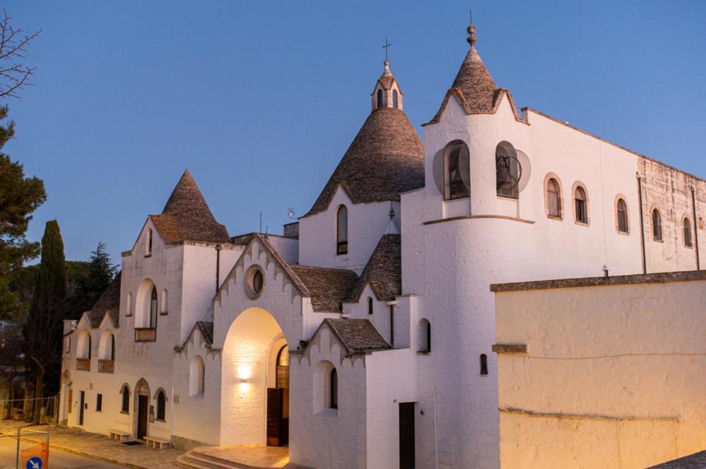 Dea Luxury Casa Vacanze- Zona Chiesa A Trullo - Alberobello Eksteriør bilde