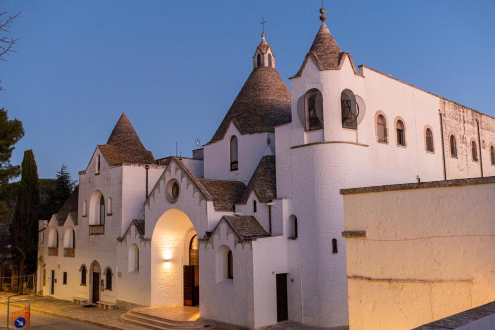 Dea Luxury Casa Vacanze- Zona Chiesa A Trullo - Alberobello Eksteriør bilde